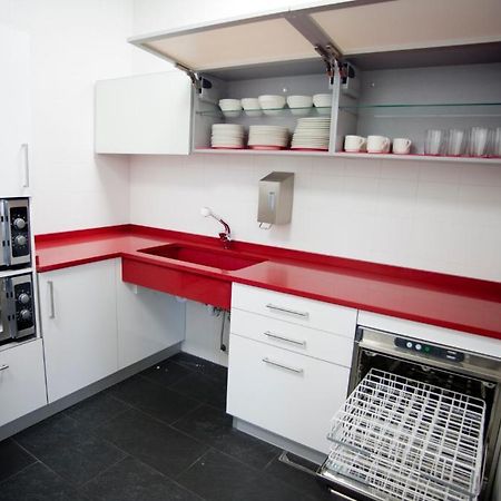 Bbk Bilbao Good Hostel Екстер'єр фото