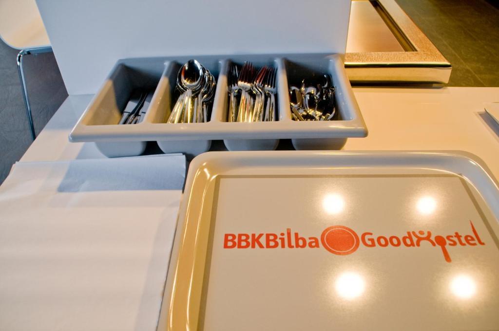 Bbk Bilbao Good Hostel Екстер'єр фото