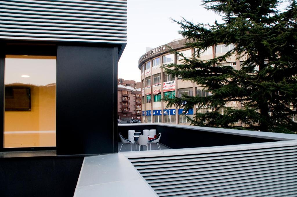 Bbk Bilbao Good Hostel Екстер'єр фото