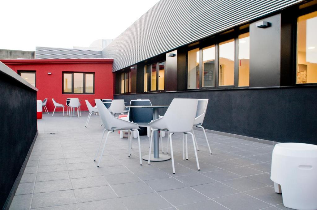 Bbk Bilbao Good Hostel Екстер'єр фото