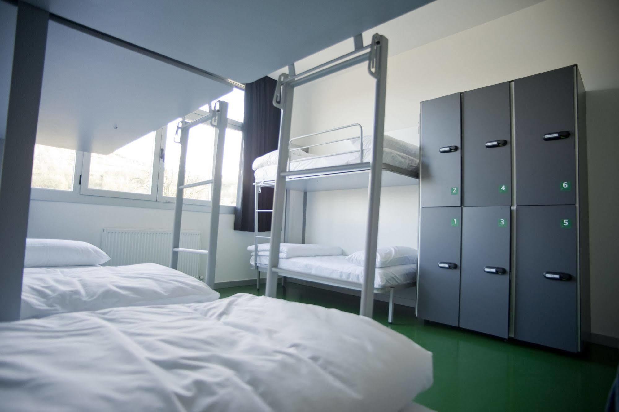 Bbk Bilbao Good Hostel Екстер'єр фото